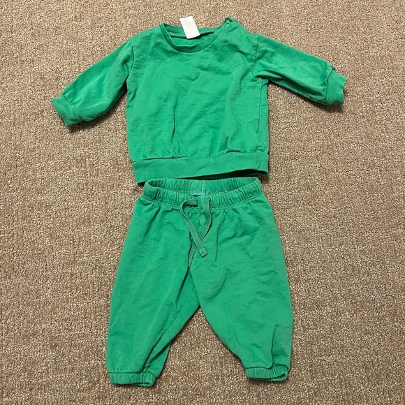 H&M 2-Piece Sweatshirt Joggers Set Green Unisex for Baby - Picture 5 of 6